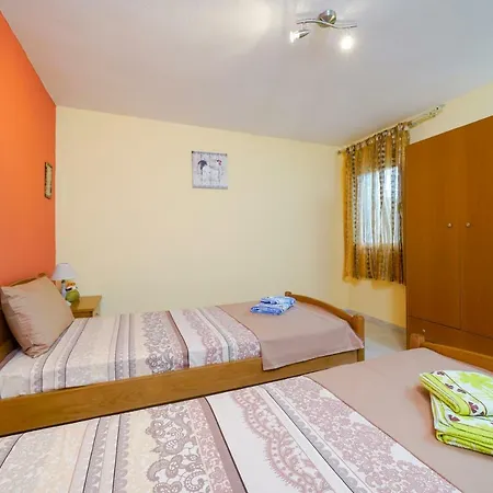 Ferienhaus Thomas Skála Marión