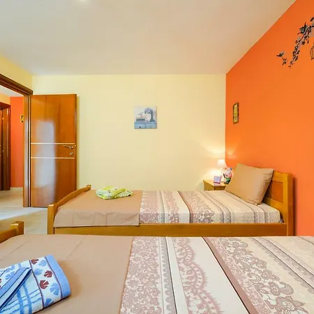 Tatil Evi Thomas